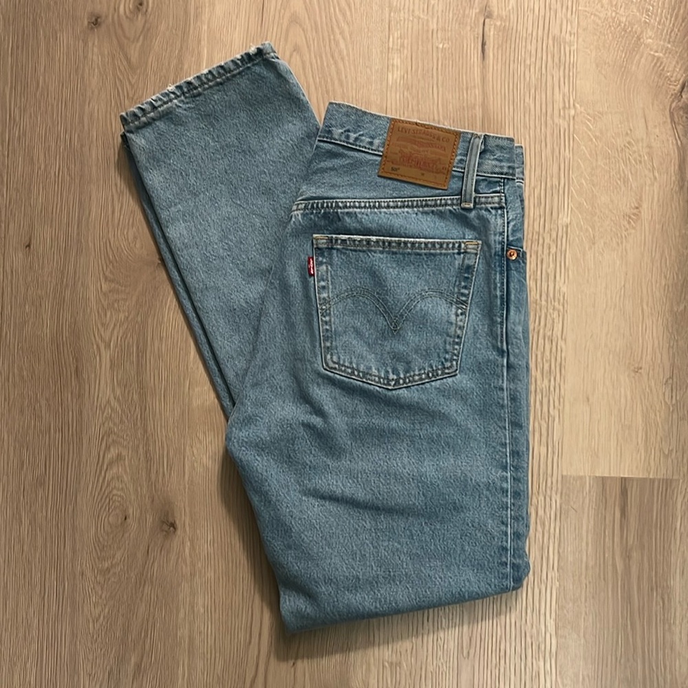 LEVI 501 Button Fly Jeans